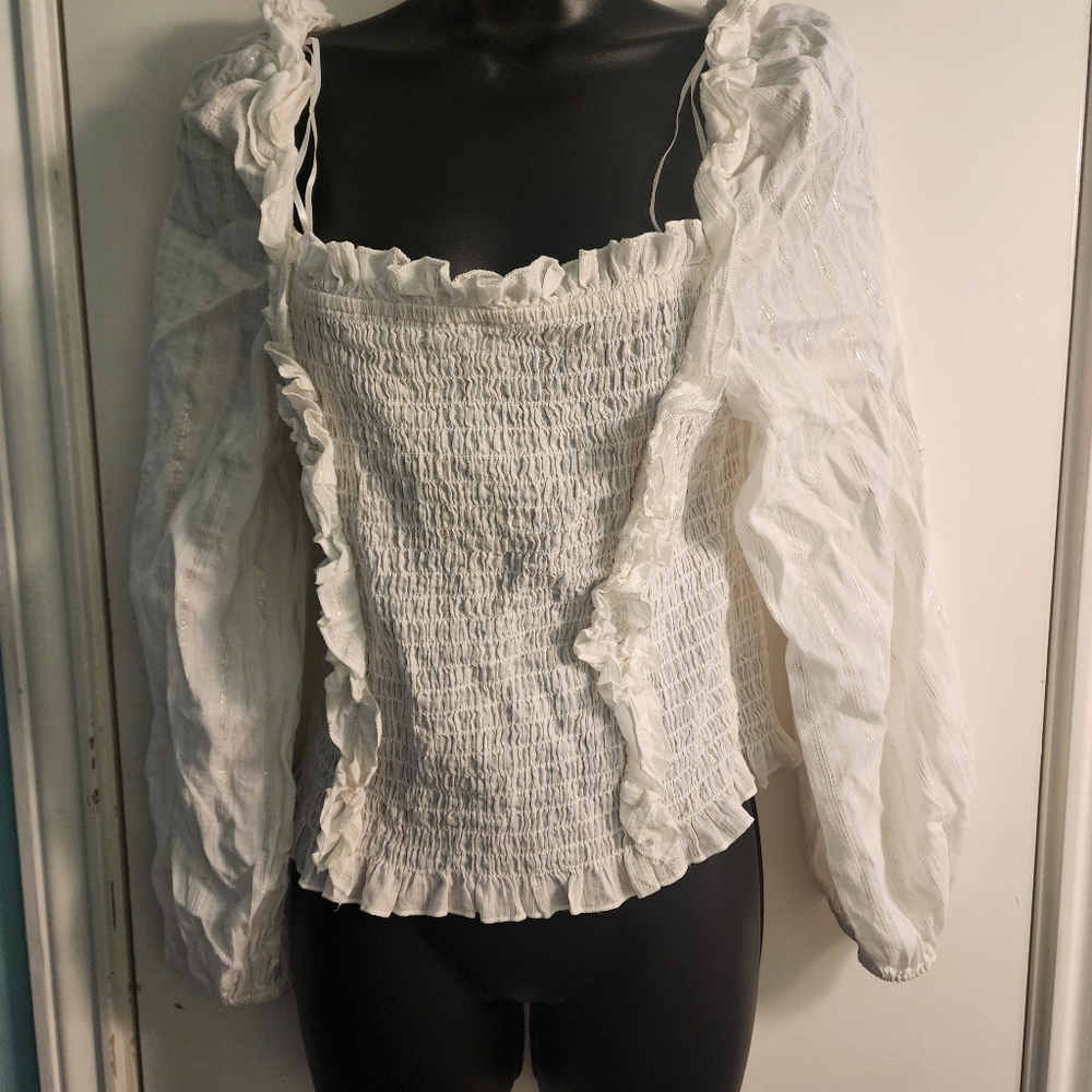 White Alice Blue ruched ruffled top, L